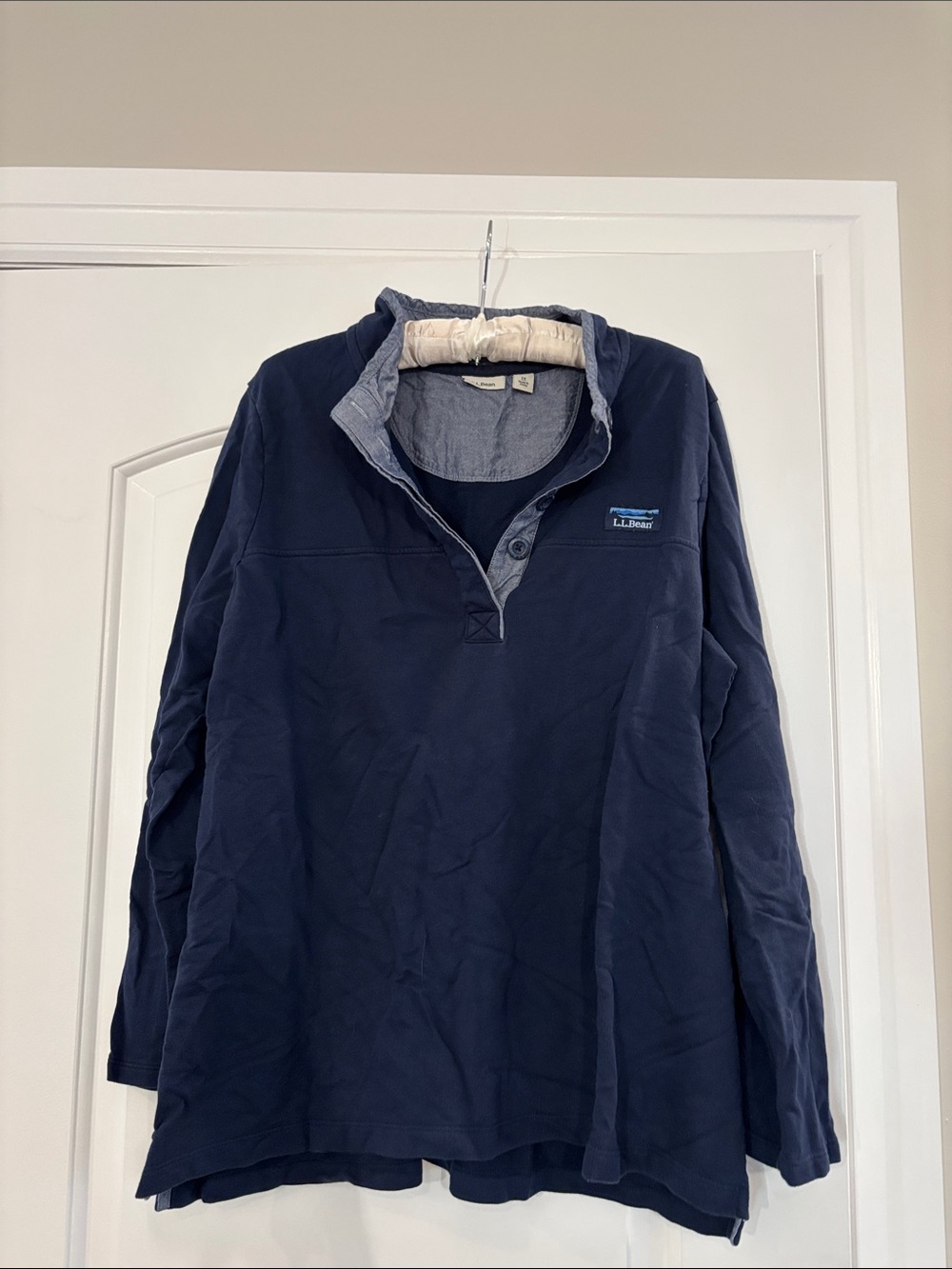 L.L. Bean Men's Navy Long-Sleeve Popover Pullover